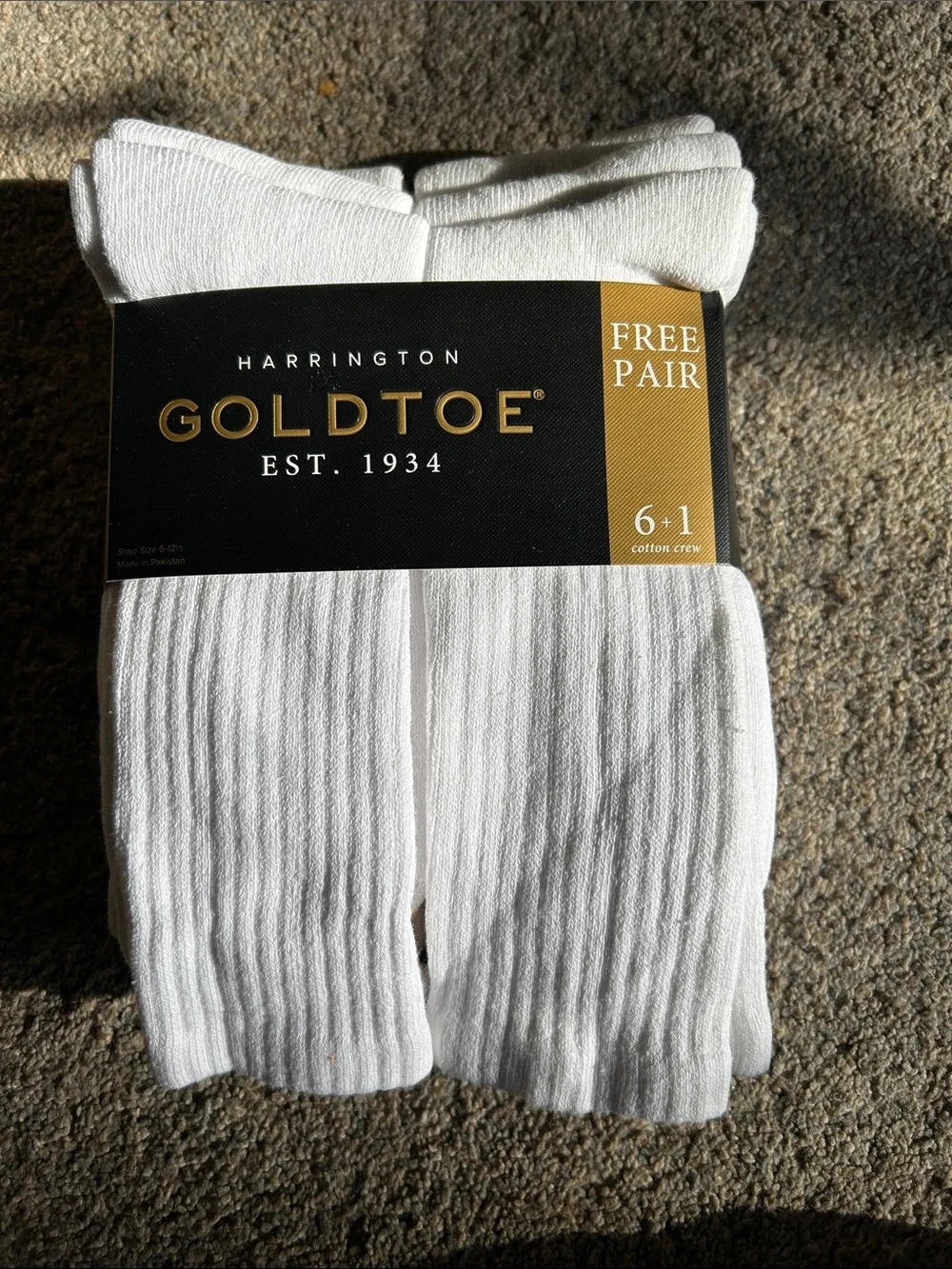 Gold Toe White Cotton Crew Socks - 6+1 Pack Harrington
